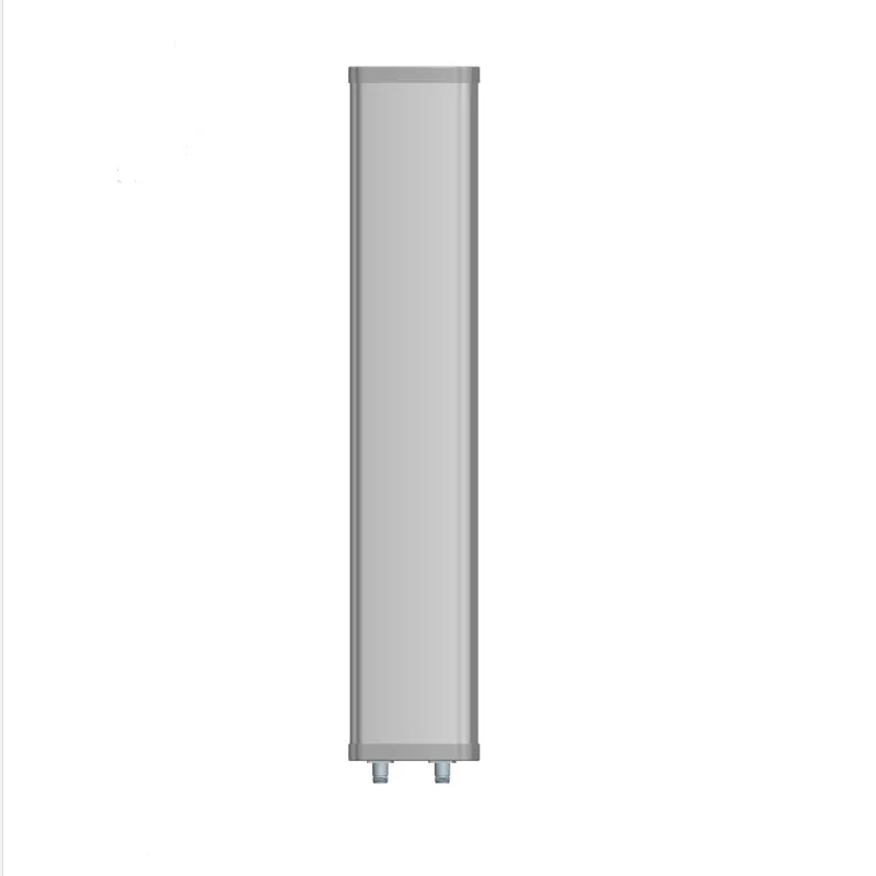 Base station antenna